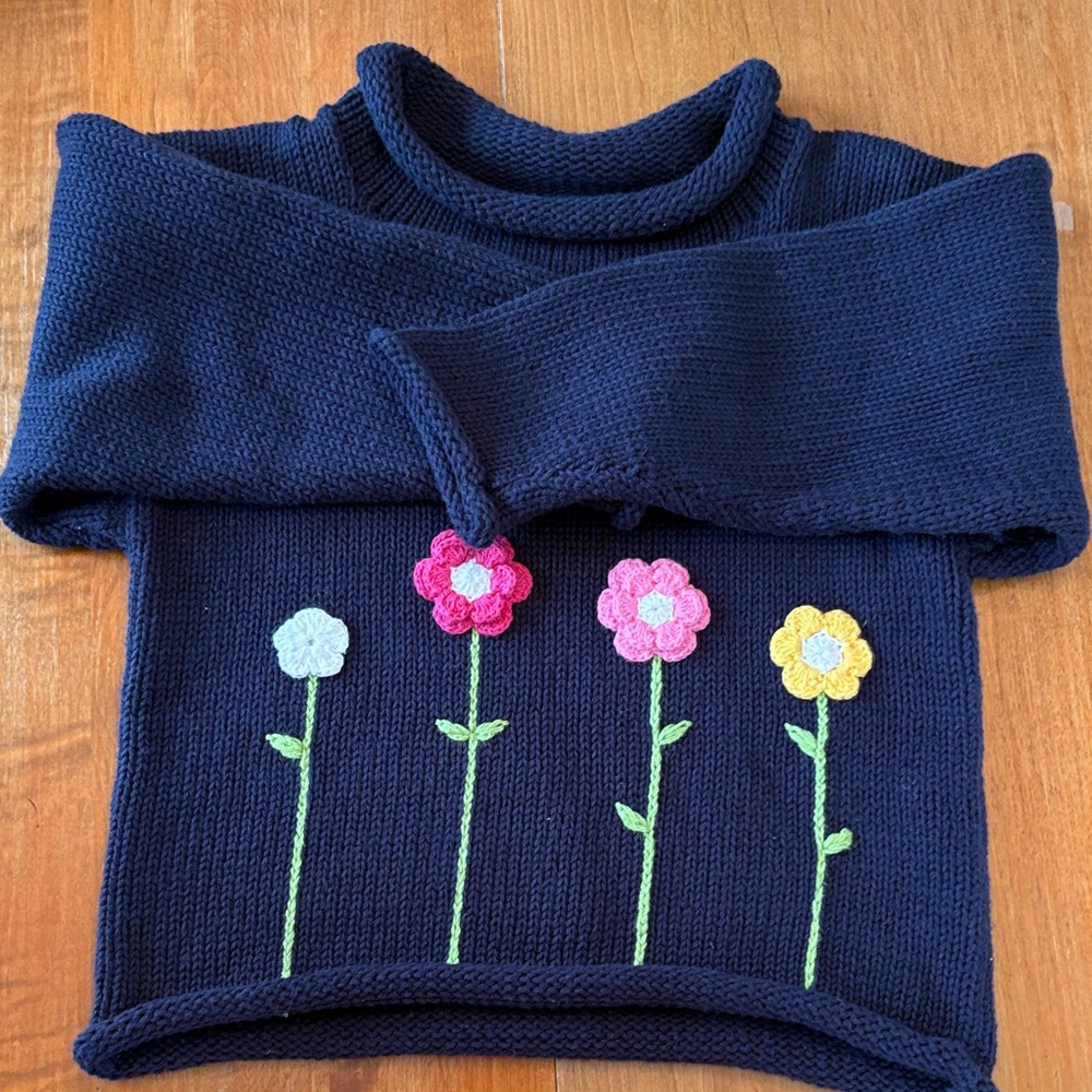 Claver Rollbeck Sweater with Floral Design